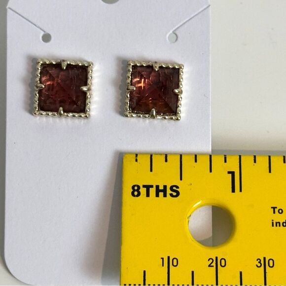 Gold Tone Filagree Backed Square Dusty Pink Rhinestone Earrings - Picture 4 of 4